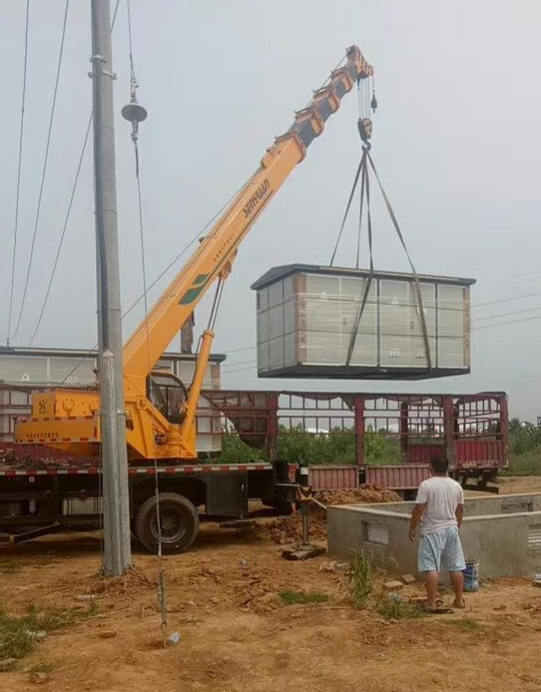 河北某廠(chǎng)房用箱式變壓器