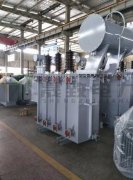 油浸式變壓器的凈油器是根據(jù)什么原理工作的?